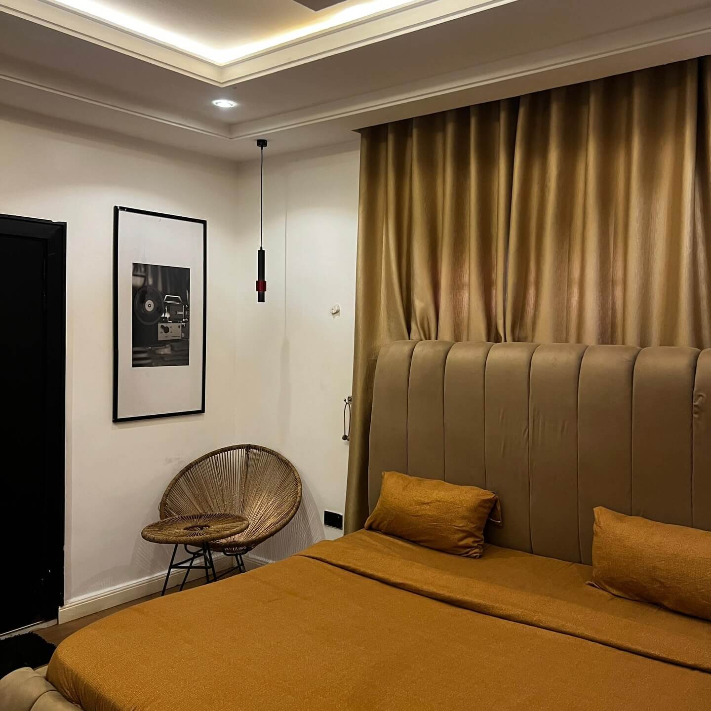 2/3/4 BEDROOM DUPLEX