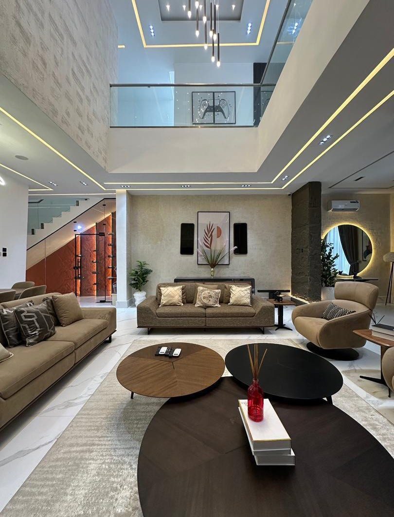Grand 5 Bedroom Self Compound Duplex