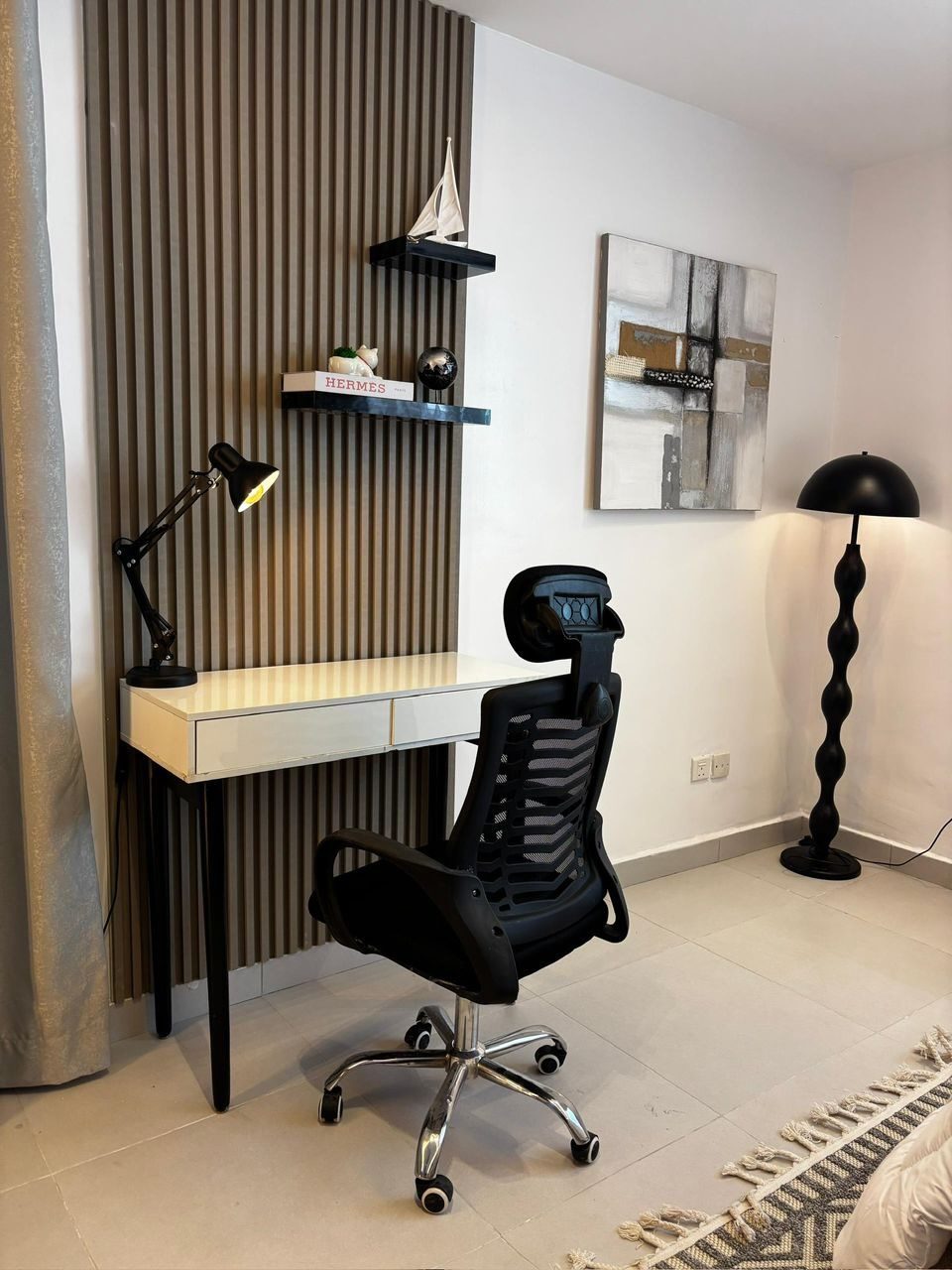 2 Bedroom Apartment with Cinematic Room