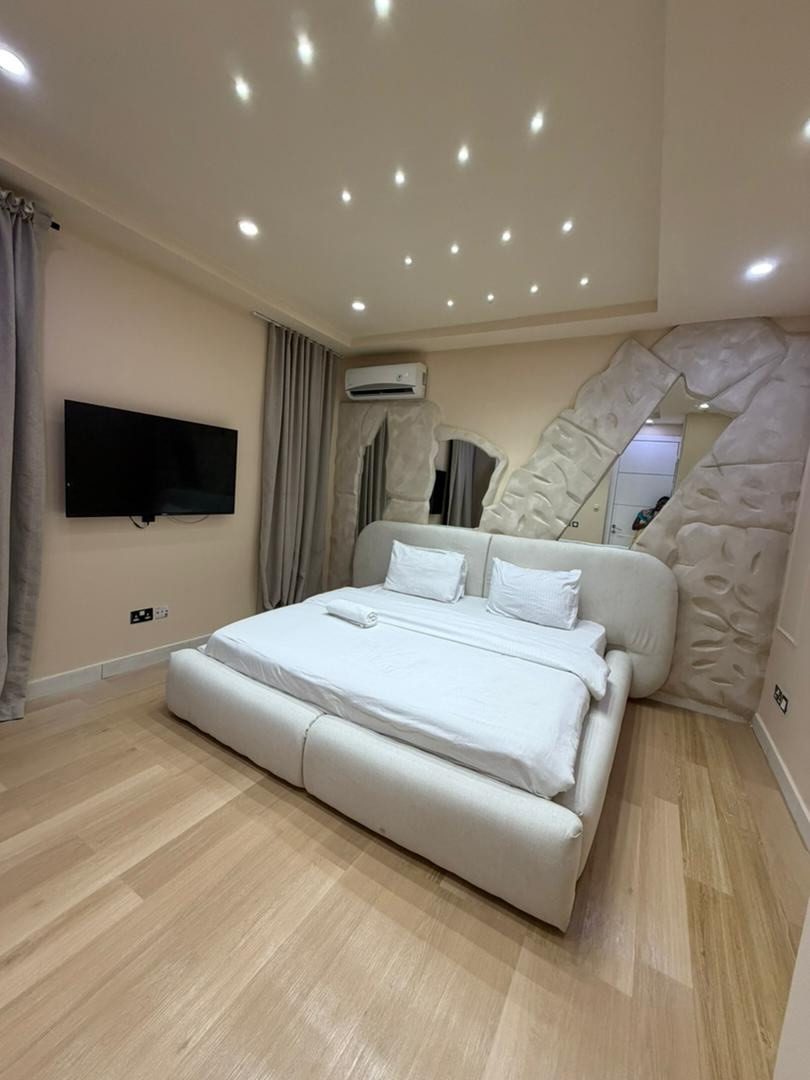 New 1 Bedroom Apartment