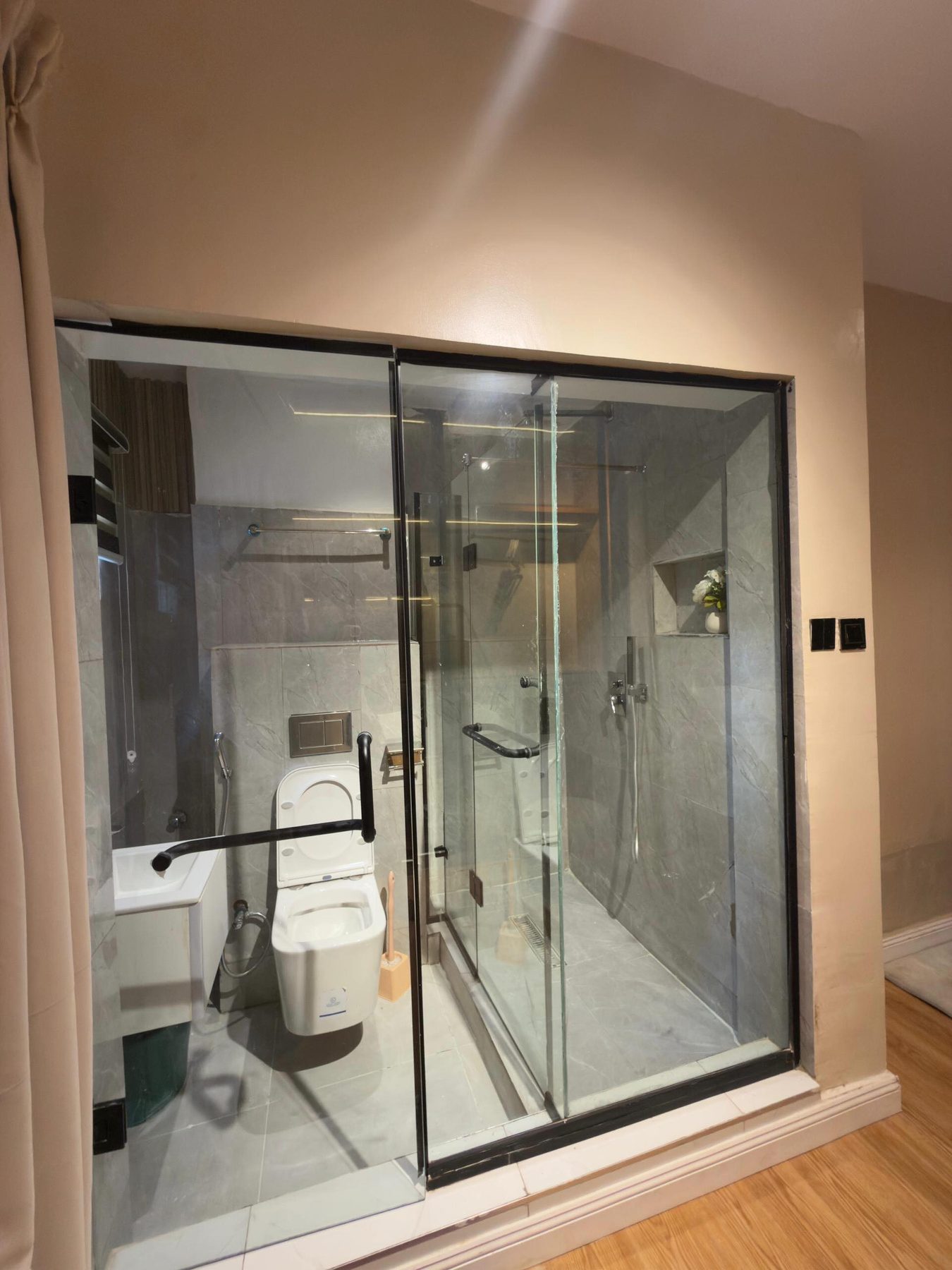 ELEGANT 2-BEDROOM MAISONETTE